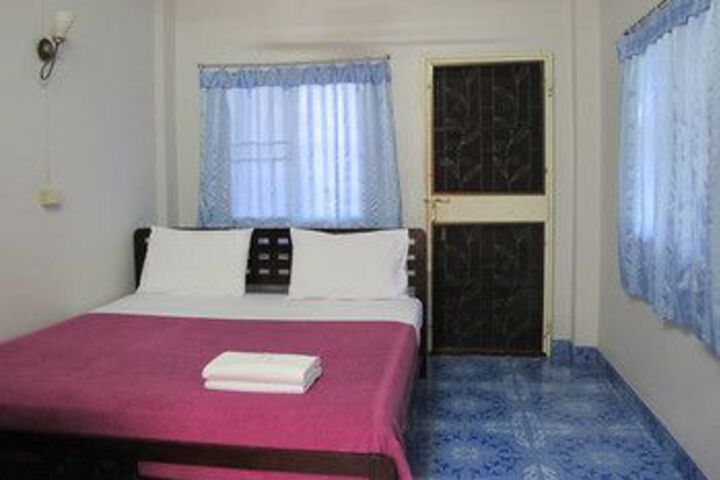 Room 18 of 51