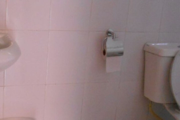 Room 19 of 32
