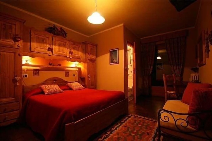 Room 9 of 58