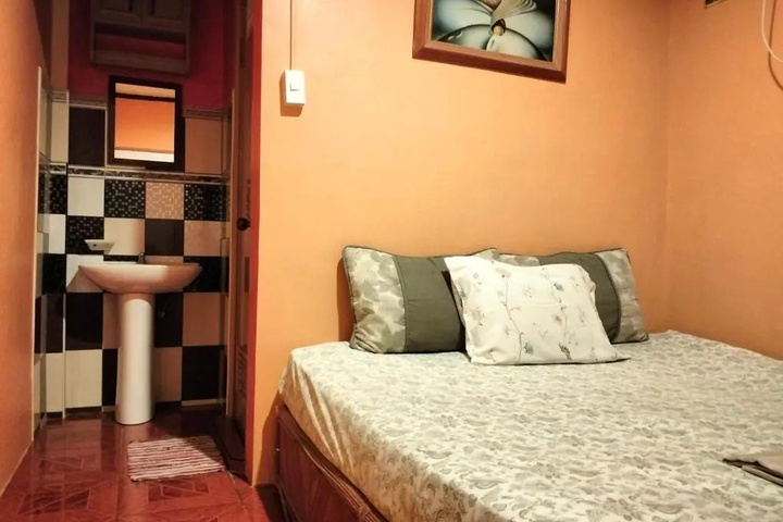 Room 3 of 12