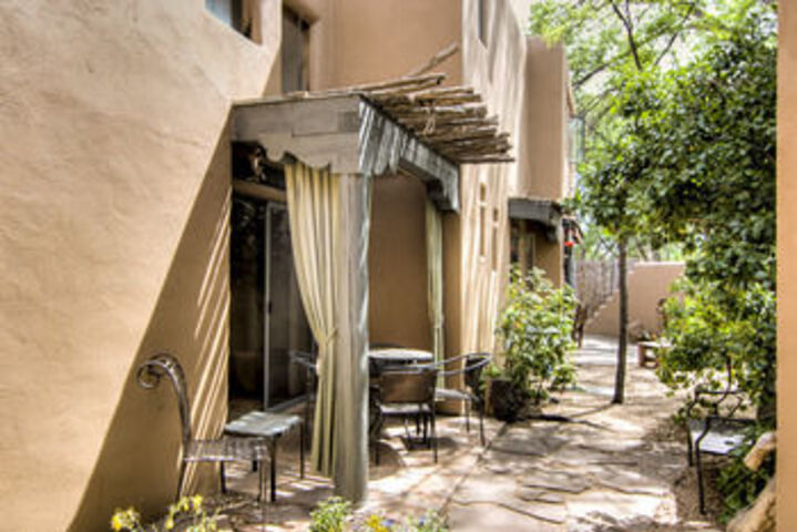 Exterior of Vista Del Cielo