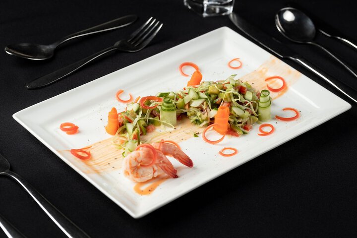 Dining 55 of 80
