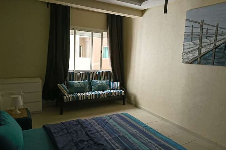 Room 4 of 12