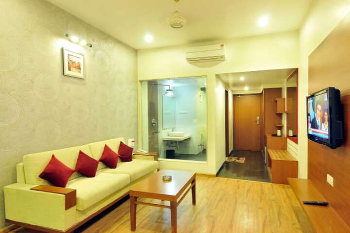Room 14 of 20