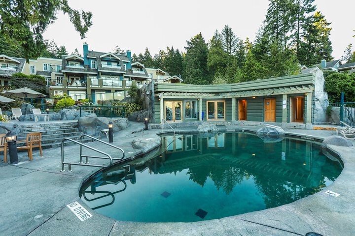 Pool 26 of 51