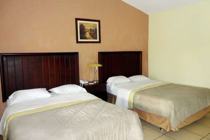 Room 2 of 19