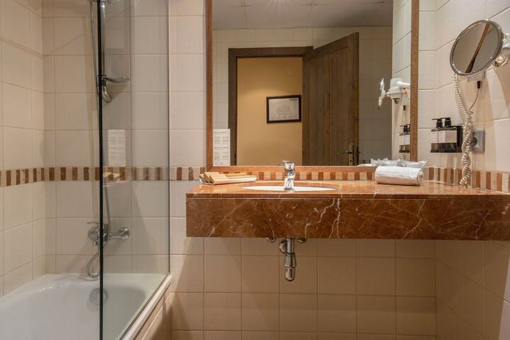 Bath Interior