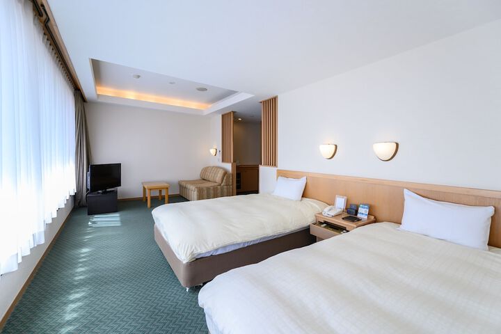 Room 14 of 84