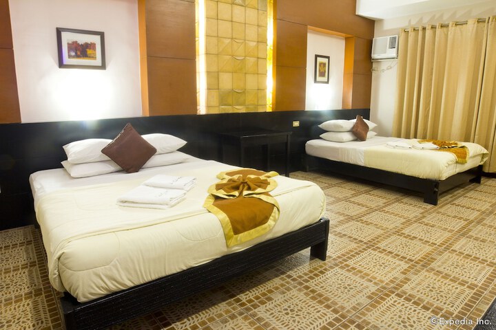 Room 5 of 70