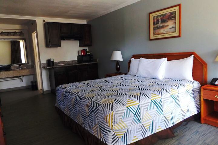 Room 5 of 39