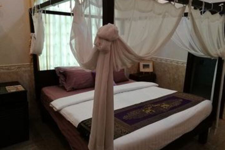 Room 46 of 71