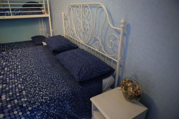 Room 5 of 15
