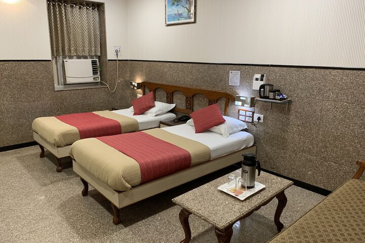 Room 29 of 68