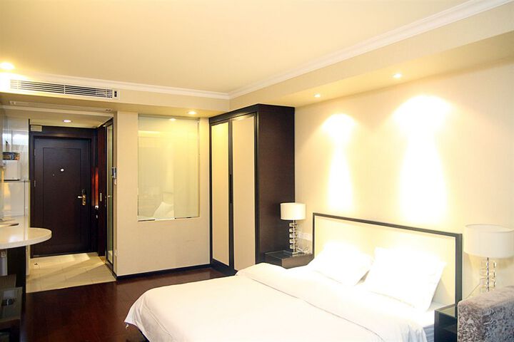 Room 21 of 45
