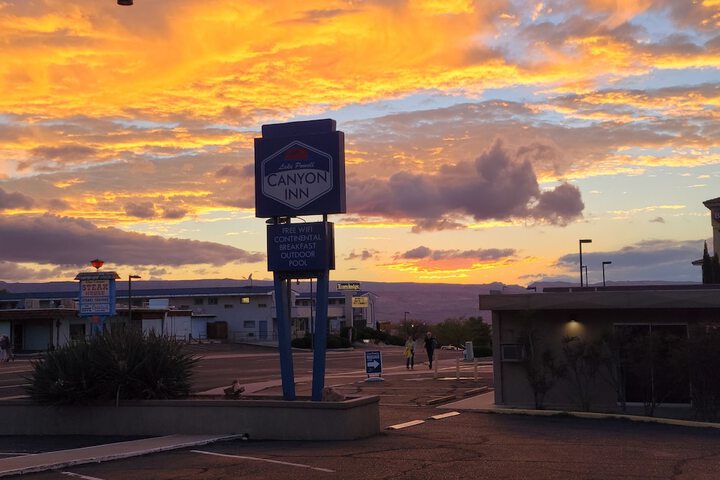 Lake Powell Canyon Inn