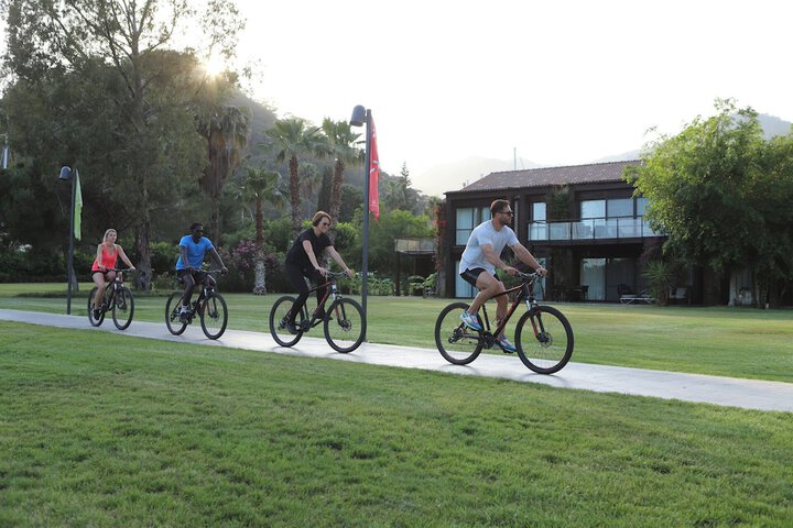 Outdoor Activities 106 of 162