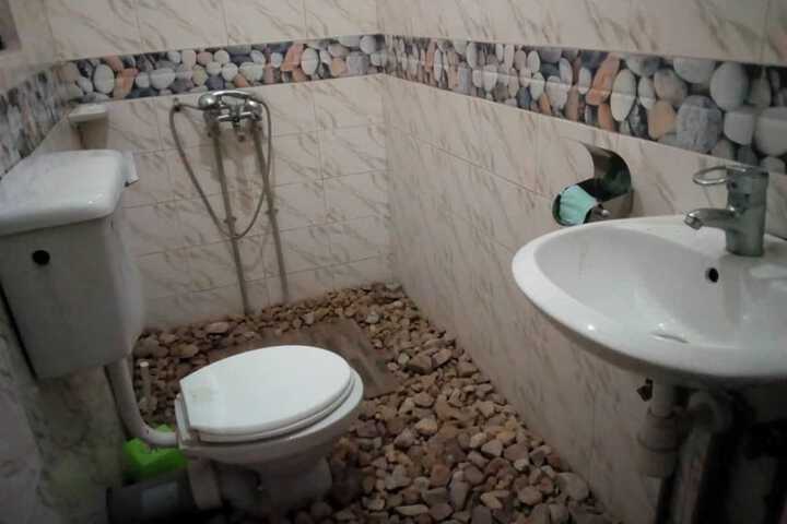 Room 14 of 31