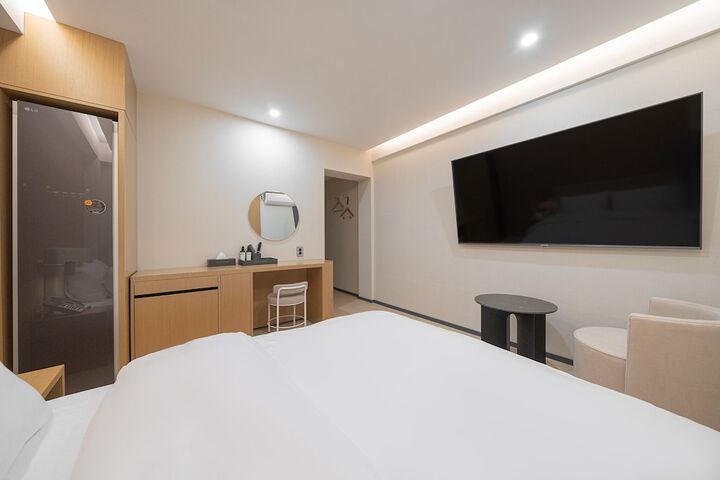 Room 36 of 116