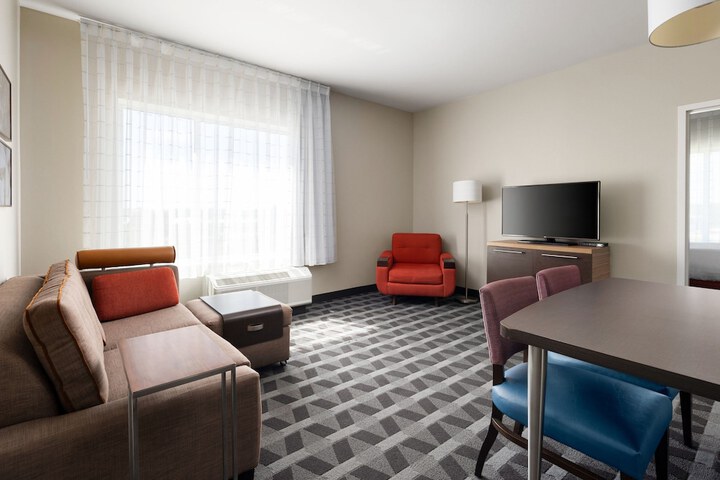 Room 8 of 29