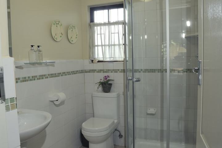 Clean Restrooms