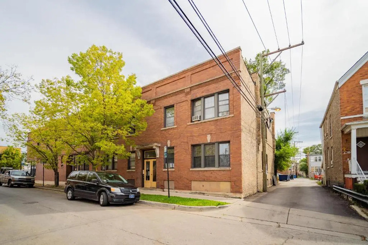 Photo of Classy 3BR 2BA Logan Square Apt with Free Parking