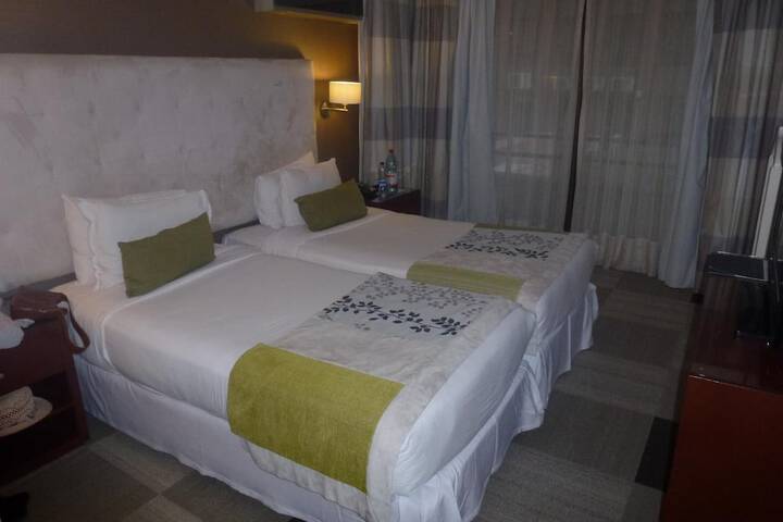 Room 18 of 43