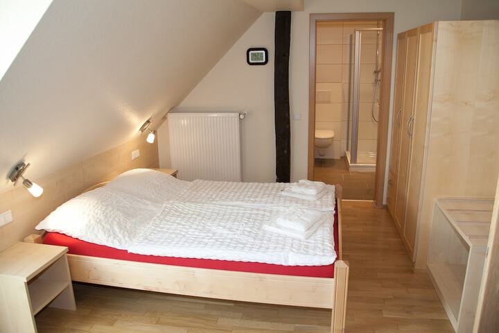 Room 18 of 39