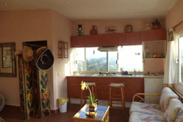 Room 25 of 43