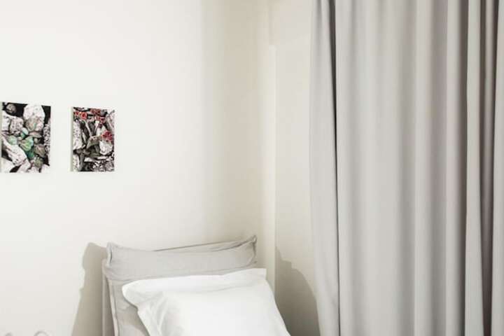 Room 26 of 125