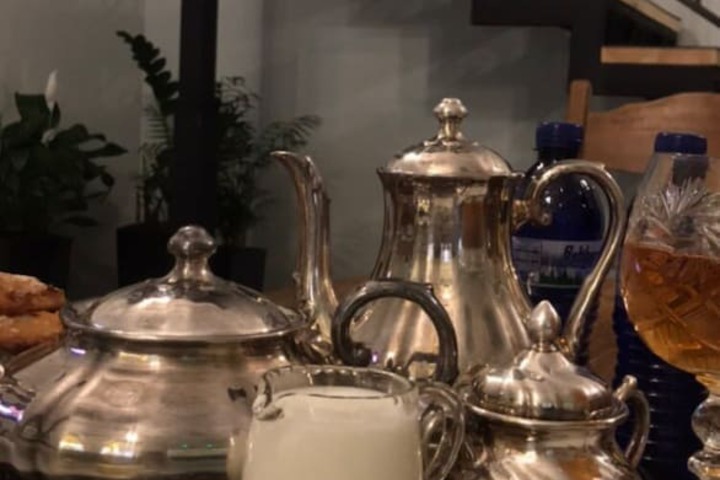 Breakfast/Coffee Service 150 of 163