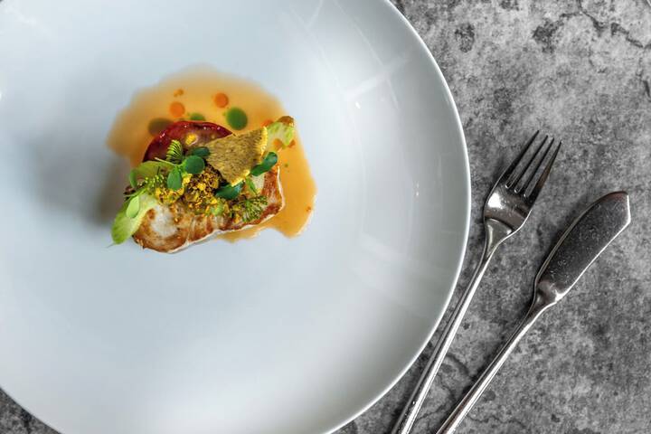 Dining 83 of 104