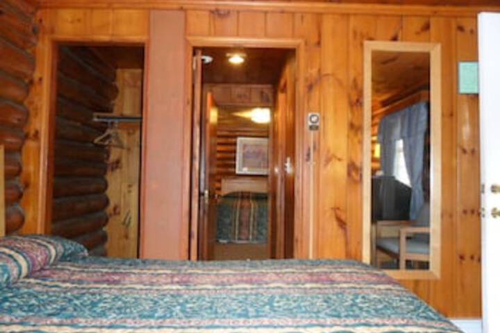 Room 43 of 345