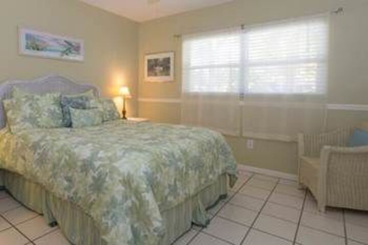 Room 15 of 68
