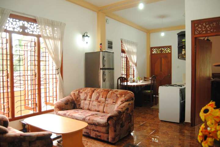 Room 12 of 17