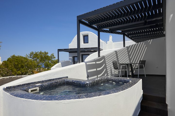Hot Tub 90 of 190