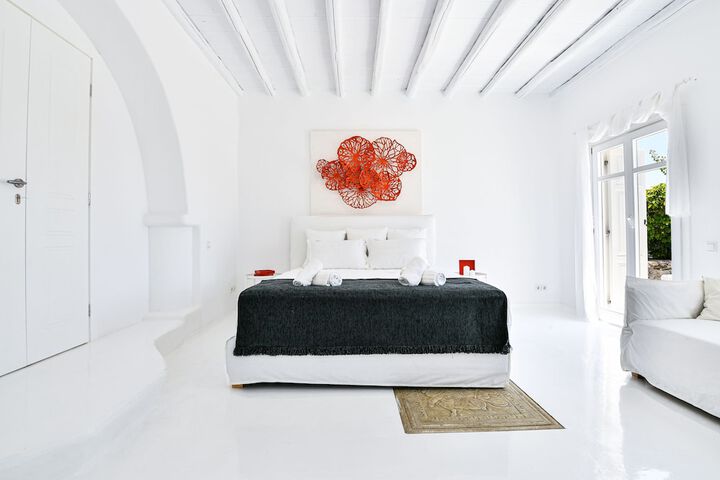 Room 10 of 30