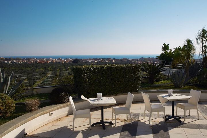Terrace/Patio 18 of 59