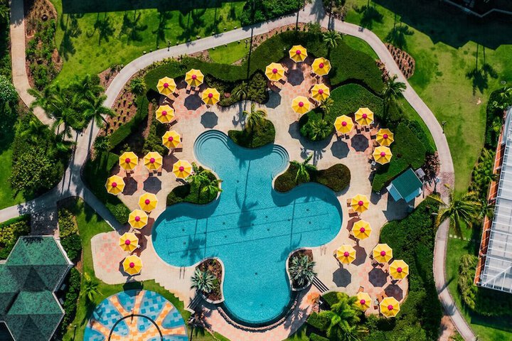 Pool 103 of 159