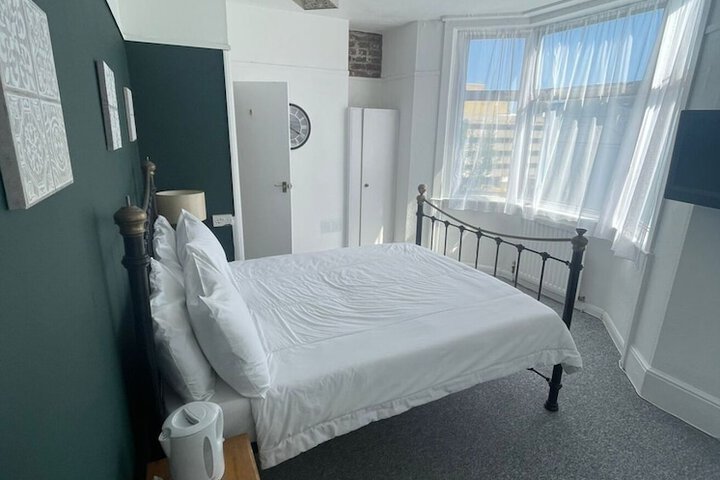 Room 22 of 74