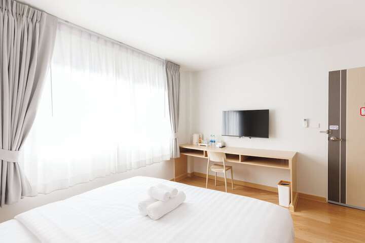 Room 13 of 53