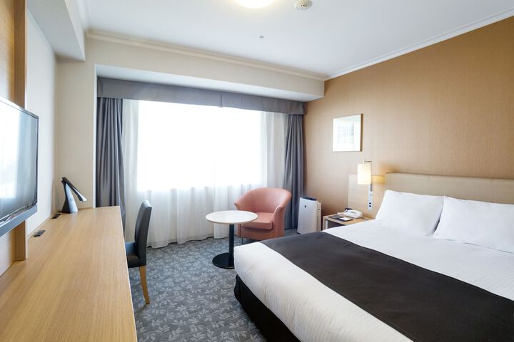 Room 27 of 78