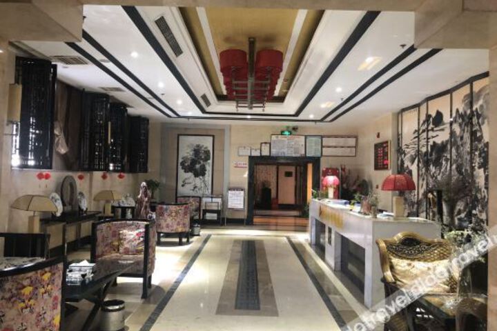 Hotel Interior 17 of 37
