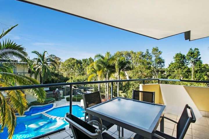 Terrace/Patio 9 of 20