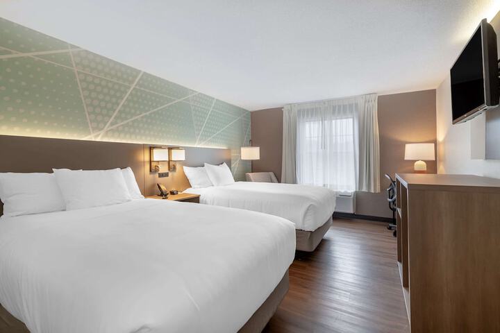 2 Double Beds Business Room Upgrade (2 of 12)