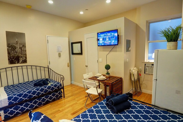 Room 106 of 214
