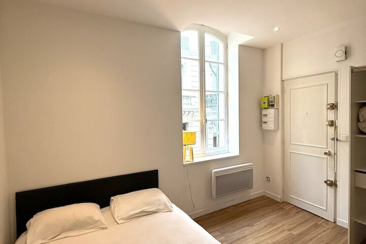Room 28 of 58