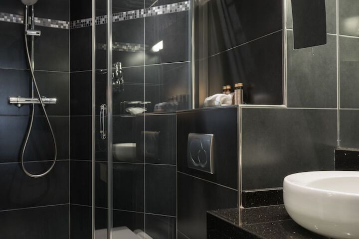 Bath Photo