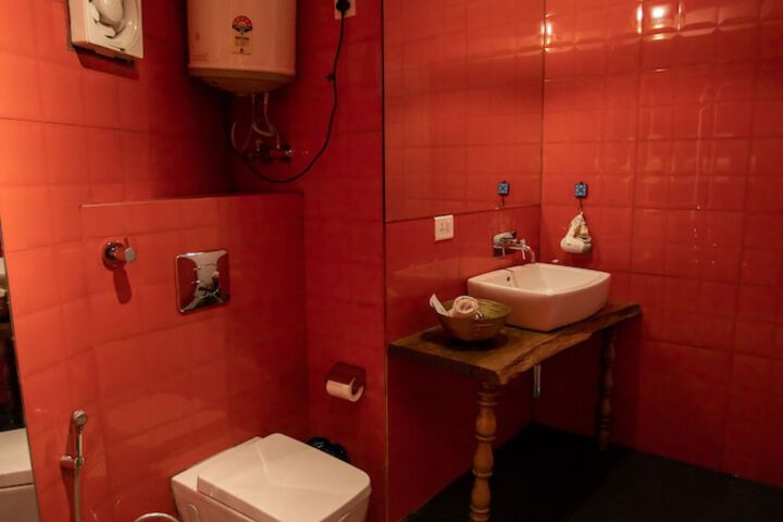 Room 58 of 70
