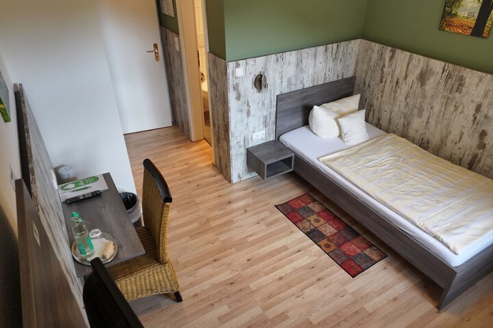 Room 20 of 50
