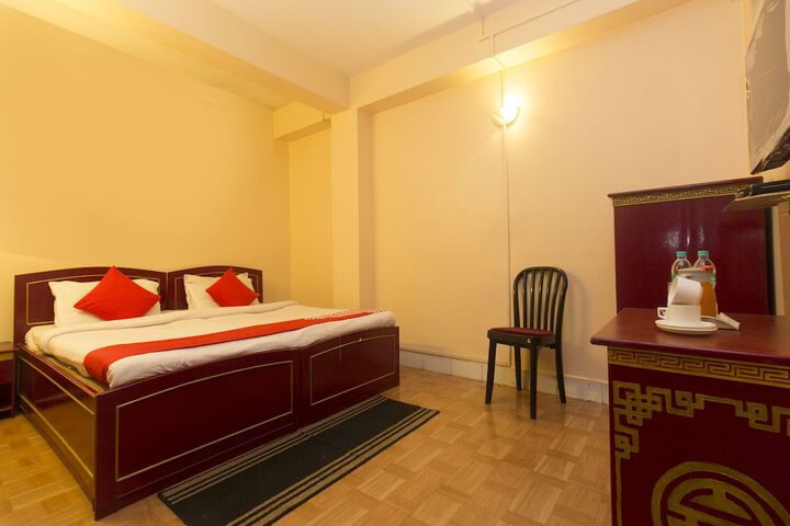 Room 14 of 20